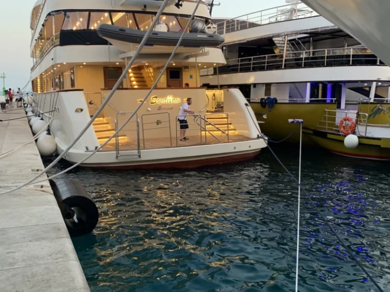 Louer Yacht avec ou sans skipper Custom Made à Sibenik