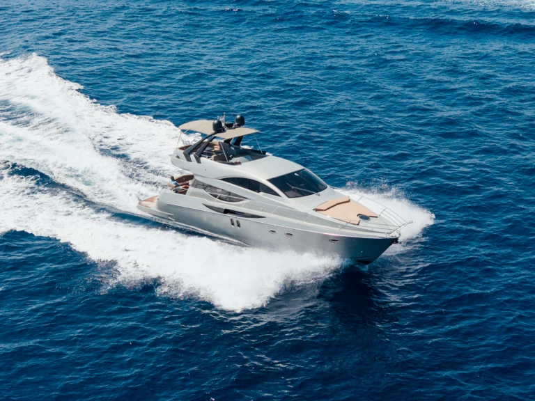 Location Bateau à moteur à Ornós - Numarine 56ft