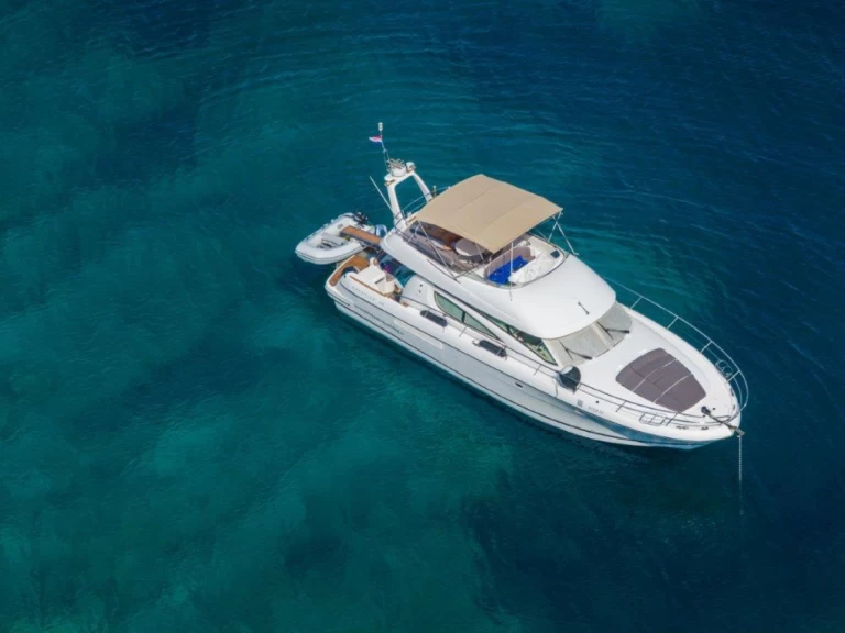 Location bateau Jeanneau Prestige 46 à Split sur Samboat