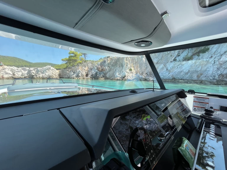 Location Bateau à moteur à Skiathos - Axopar Axopar 37 XC Cross Cabin