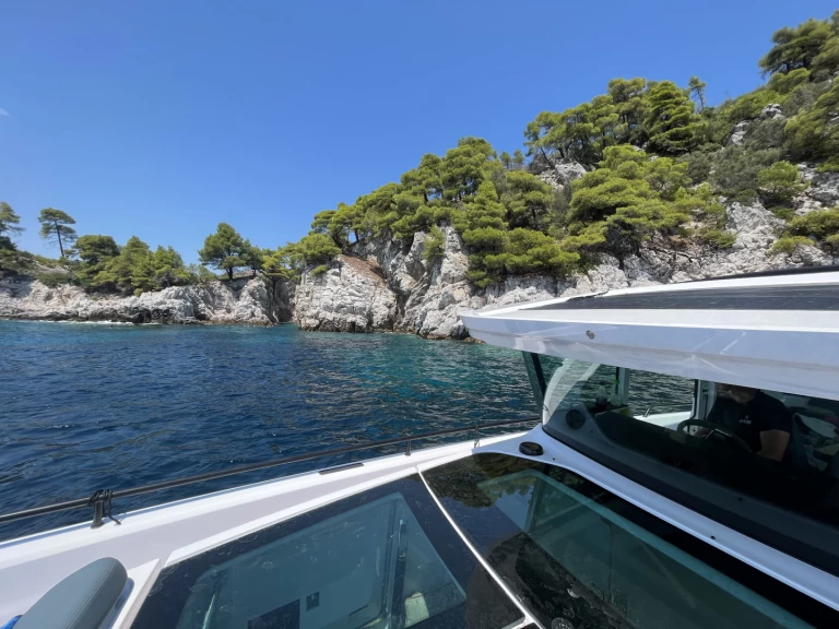 Location Bateau à moteur Axopar avec permis