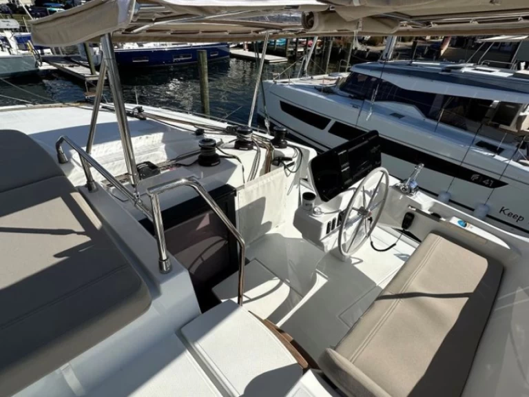 Louez un Fountaine Pajot Fountaine Pajot FP 44 Maestro - 3 cab. à Road Town