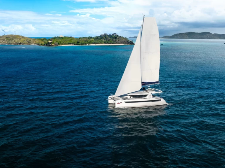 Location bateau Oyster Pond pas cher Moorings 5200