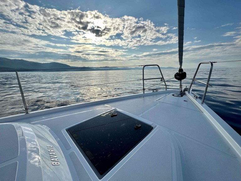 Bavaria Bavaria C42 a louer à Nikiána