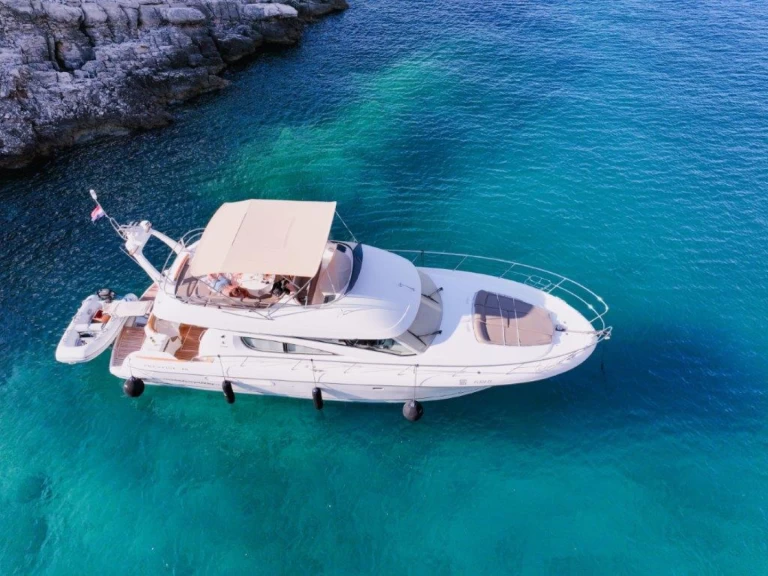 Location bateau Hvar pas cher Prestige 46