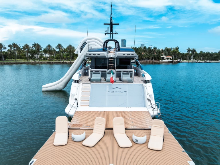 Location bateau Azimut S10 à Miami sur Samboat
