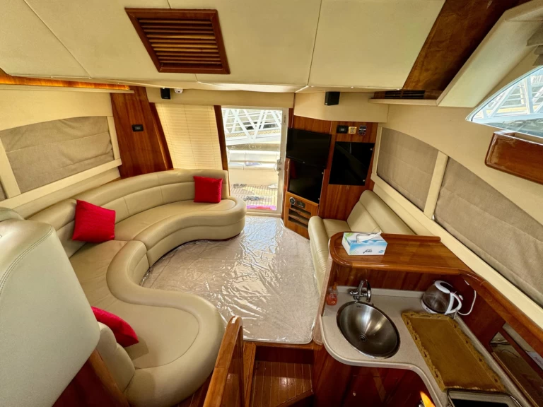 Location bateau Gulf Craft - Majesty Yachts 45 à Dubai Marina sur Samboat