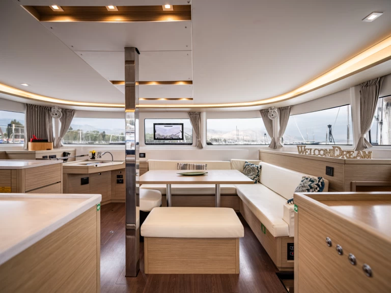 Location à Néa Péramos - Lagoon Lagoon 46 sur SamBoat