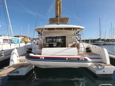 Noleggio Catamarano con o senza skipper Bali a Rogoznica