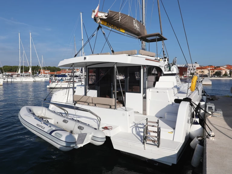 Location bateau Trogir pas cher Bali Catspace Voile