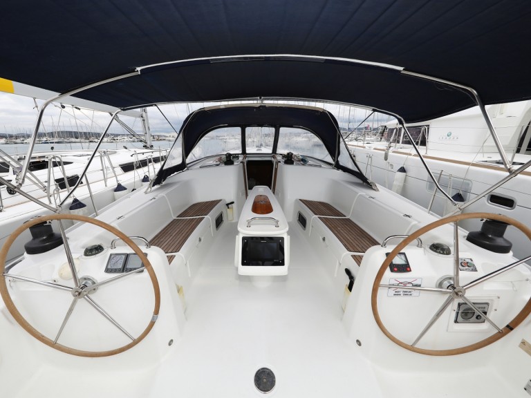 Location Voilier Bénéteau avec permis