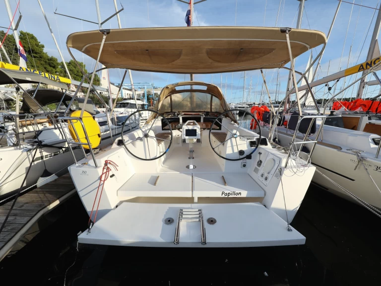 Location bateau Dufour Dufour 350 Grand Large à Primošten sur Samboat