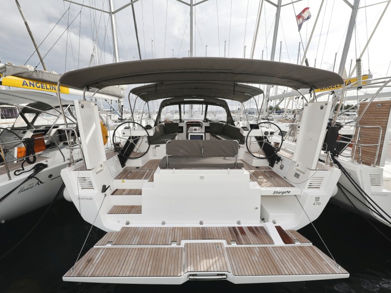 Location bateau Dufour Dufour 470 à Sveti Filip i Jakov sur Samboat