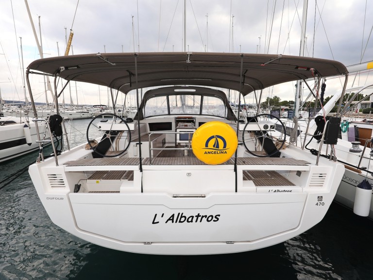 Location bateau Trogir pas cher Dufour 470