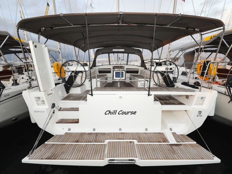 Dufour Dufour 470 a louer à Trogir