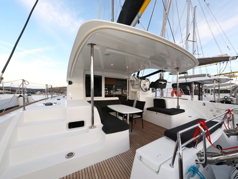 Louer Catamaran avec ou sans skipper Lagoon à Biograd na Moru