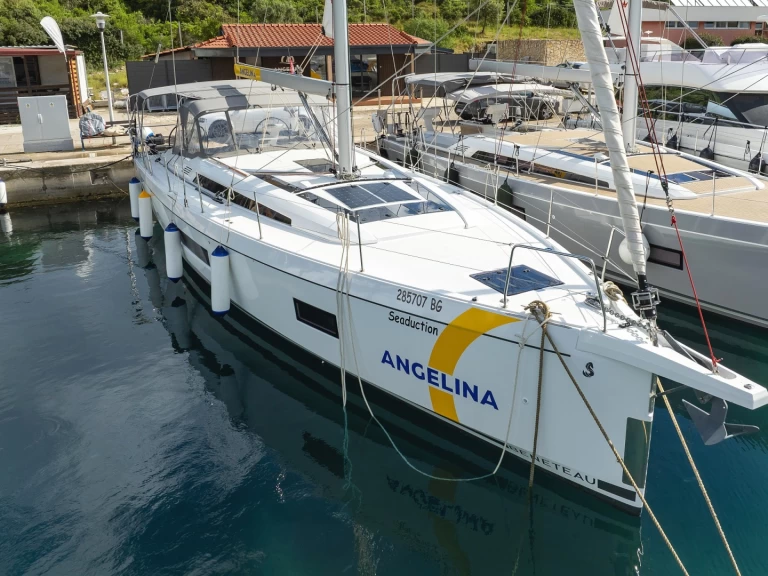 Location bateau Bénéteau Oceanis 51.1 à Trogir sur Samboat