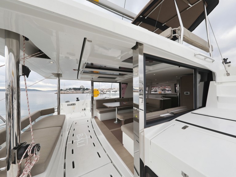 Louer Catamaran avec ou sans skipper Bali à Trogir