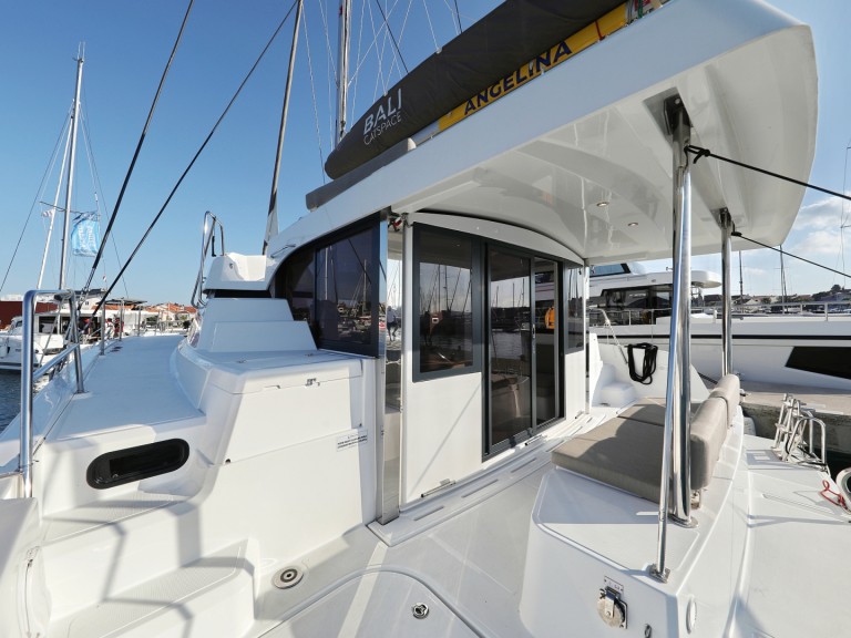 Location bateau Trogir pas cher Bali Catspace Voile