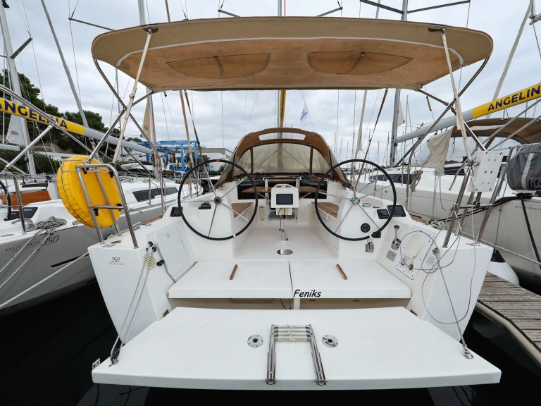Location à Sibenik - Dufour Dufour 350 Grand Large sur SamBoat