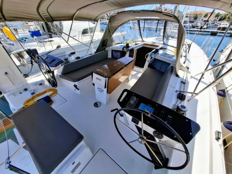 Voilier à louer à Sibenik au meilleur prix