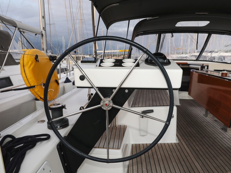 Location bateau Trogir pas cher Dufour 470