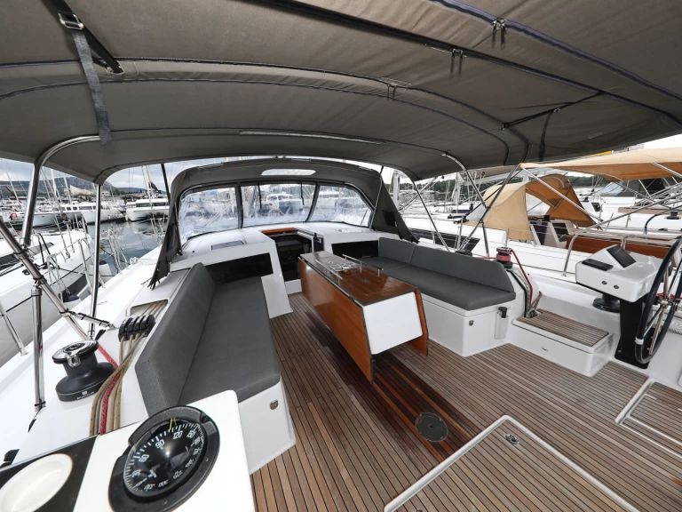 Location Voilier à Sibenik - Dufour Dufour 470