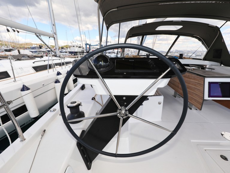 Location bateau Biograd na Moru pas cher Dufour 470