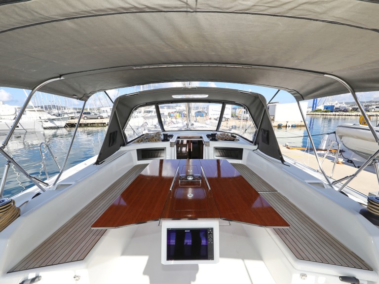 Louer Voilier avec ou sans skipper Dufour à Trogir