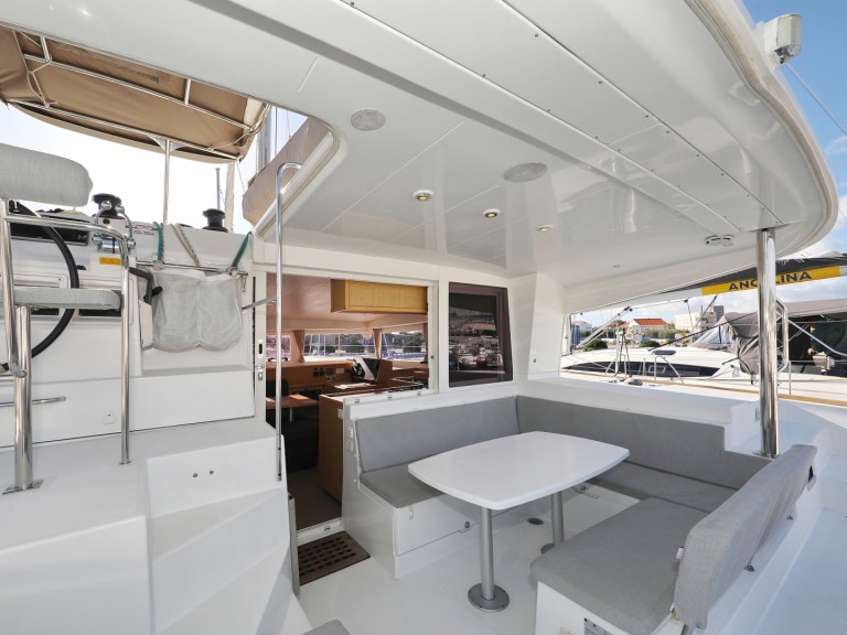 Location Catamaran Lagoon avec permis