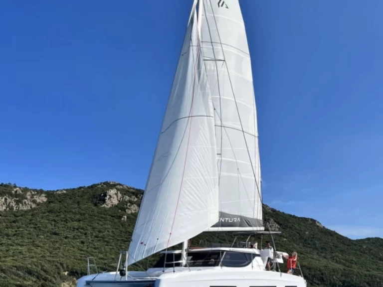 Location Catamaran Aventura avec permis