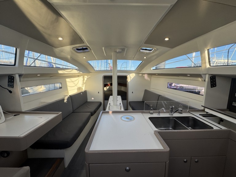 Voilier à louer à La Rochelle au meilleur prix