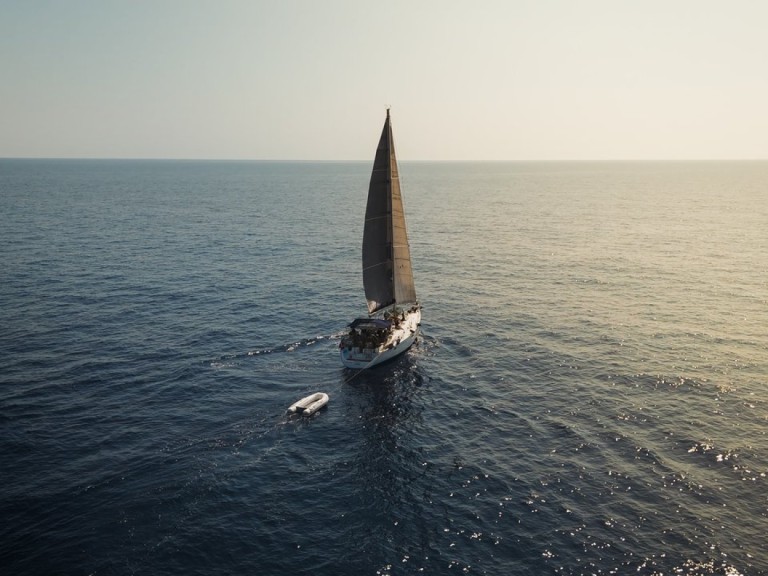 Location à Capo d'Orlando - Bénéteau Beneteau 50 sur SamBoat