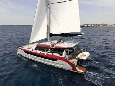 Yacht charter Split billig Luna 49