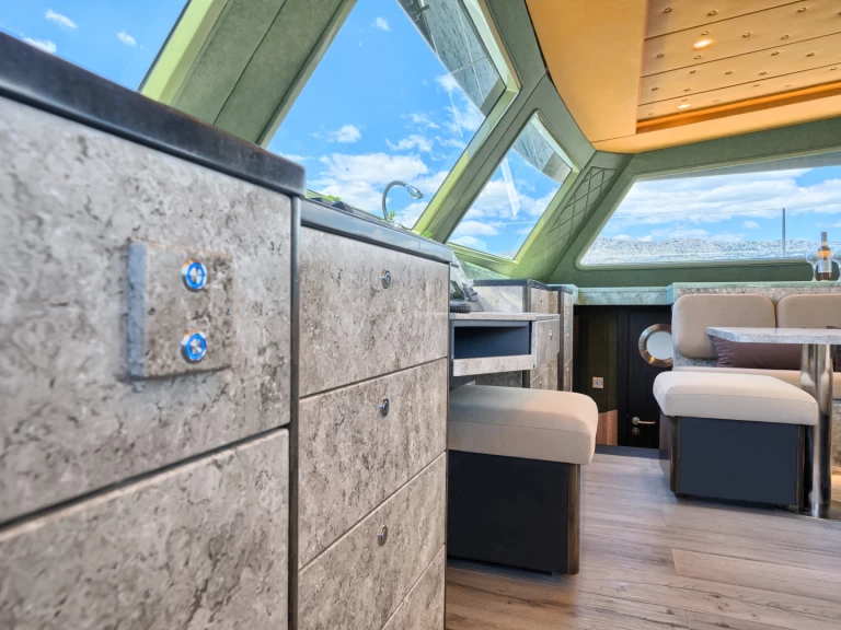 Louer Catamaran avec ou sans skipper Luna à Split