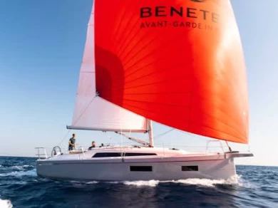 Sailboat hire in Arzon - Bénéteau Oceanis 34.1