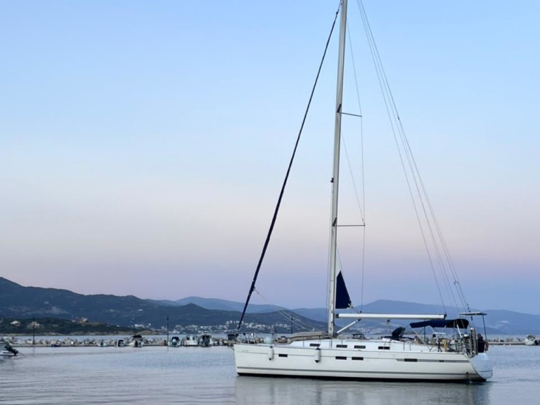 Louez un Bavaria Cruiser 45 à Kavála