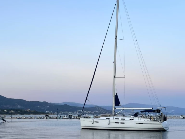 Louez un Bavaria Cruiser 45 à Kavála