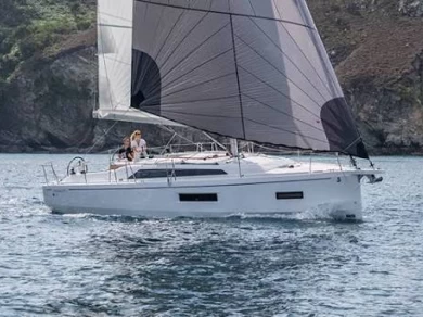 Noleggio barche Arzon economico Oceanis 37.1