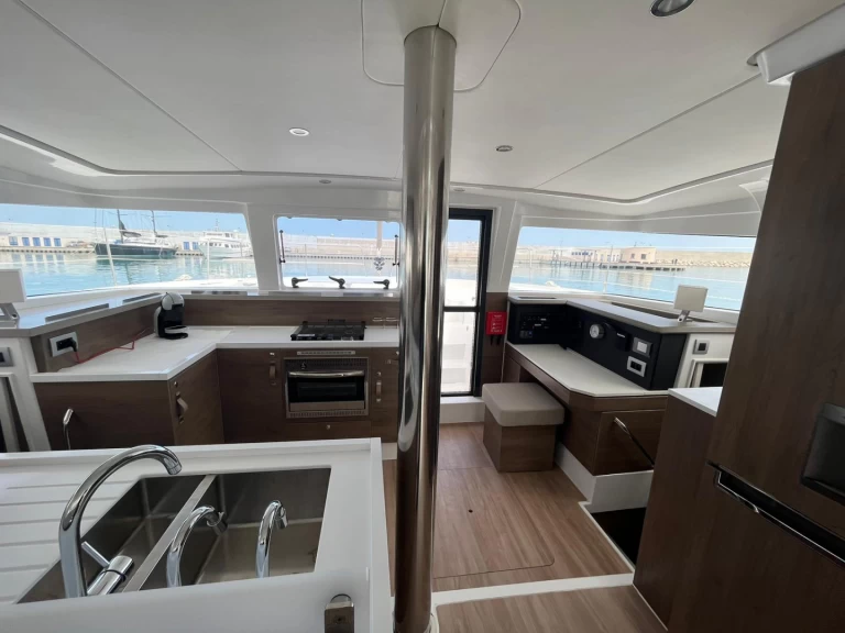 Location Catamaran à Capo d'Orlando - Bali Bali 4.2