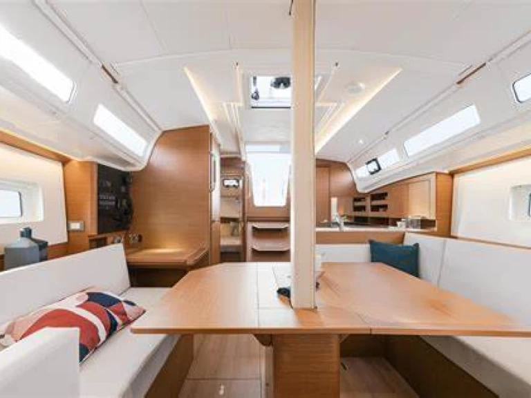 Jeanneau Sun Odyssey 380 a louer à Palma de Majorque