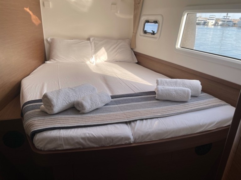 Location à Álimos - Lagoon Lagoon 42 sur SamBoat