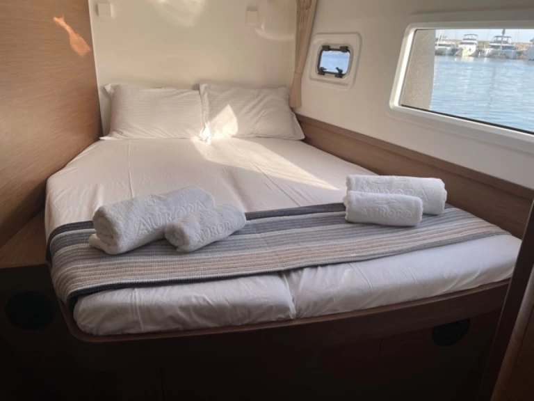 Location à Álimos - Lagoon Lagoon 42 sur SamBoat