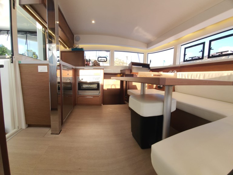 Louez un Lagoon Lagoon 40 à Olbia