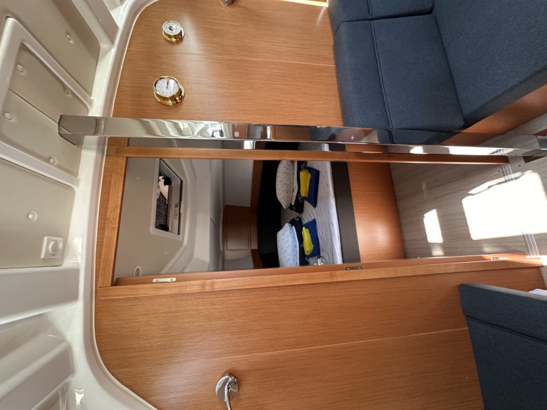 Location bateau Bavaria Cruiser 37 à Trogir sur Samboat