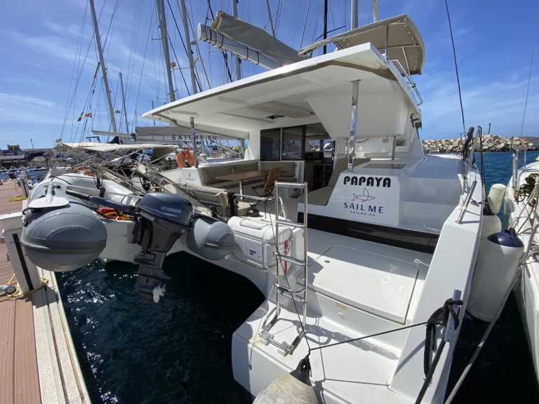 Louez un Fountaine Pajot Lucia 40 à Ibiza (Ville)
