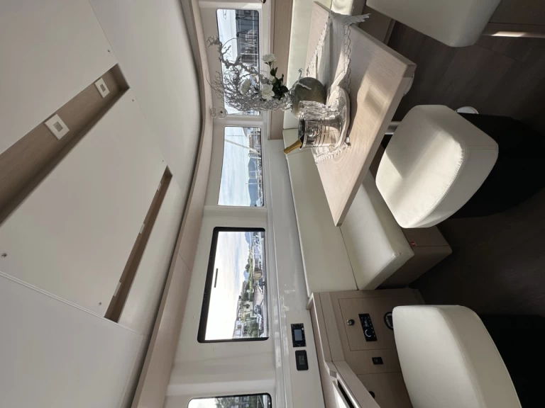 Location à Cugnana Verde - Lagoon Lagoon 46 sur SamBoat