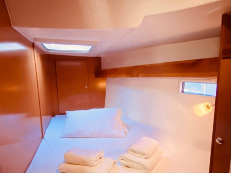 Louer Voilier avec ou sans skipper Bavaria à Kavála