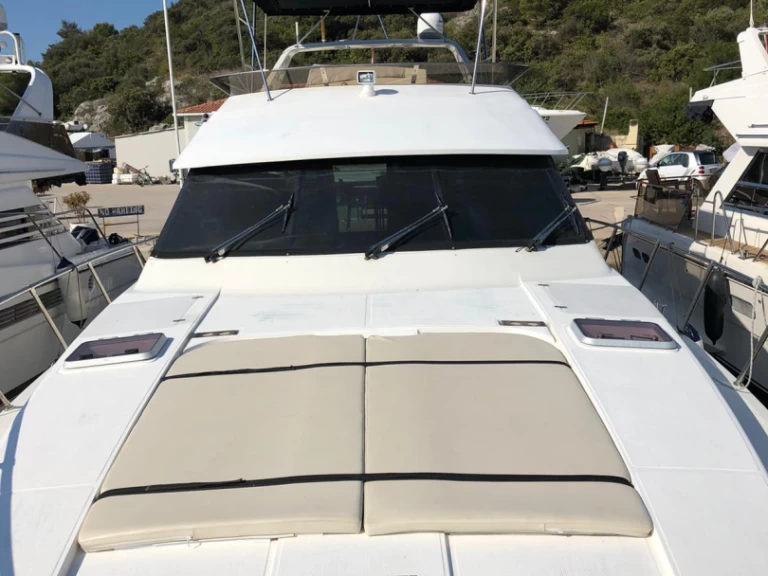 Yaretti Yaretti 1910 a louer à Primošten