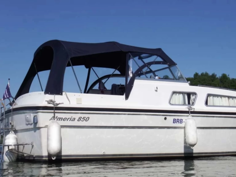 Louez un  Almeria 850 à Rechlin